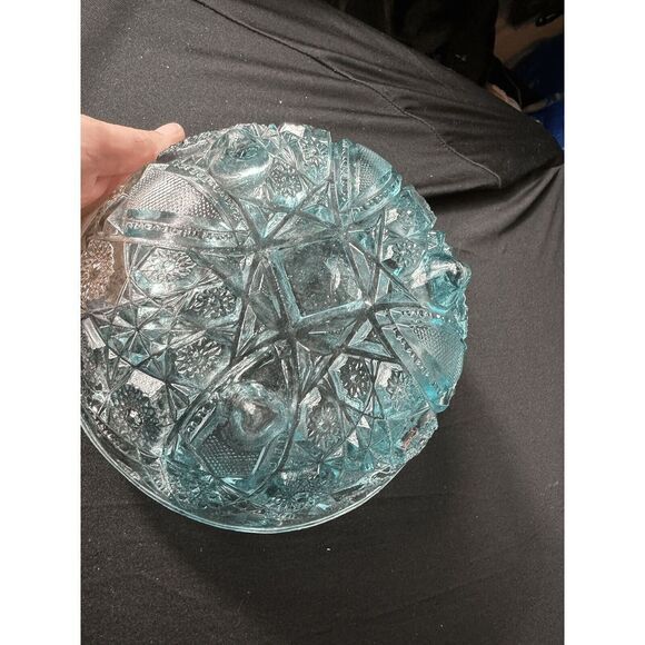 VTG McKee Fentec pattern pressed glass floral/diamond ombre blue bowl/dish - Picture 2 of 4